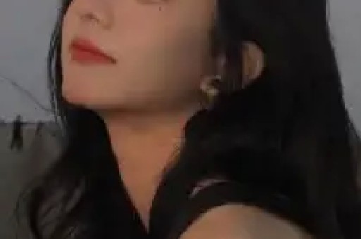抖音美女吃瓜