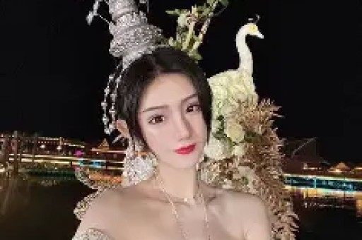 421页明星八卦：陈伟霆的神秘恋情曝光