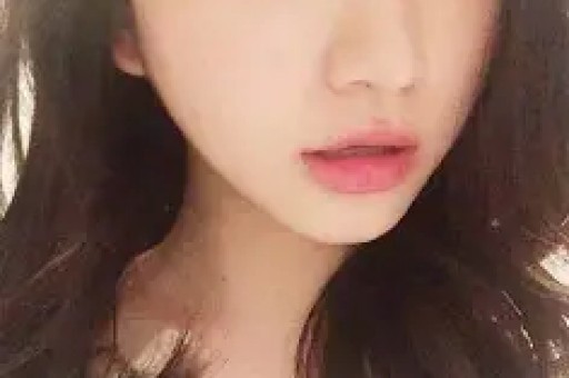 小红书热点榜冲击微博热搜：娱乐与商业化如何并驾齐驱？